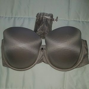 VICTORIA'S SECRET STRAPLESS